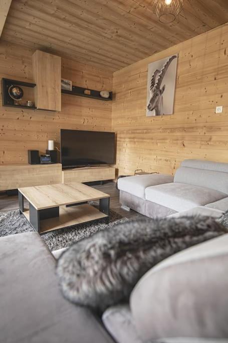 Gite Jura Mina Chalet Au Milieu De La Nature Vila Ney Exterior foto
