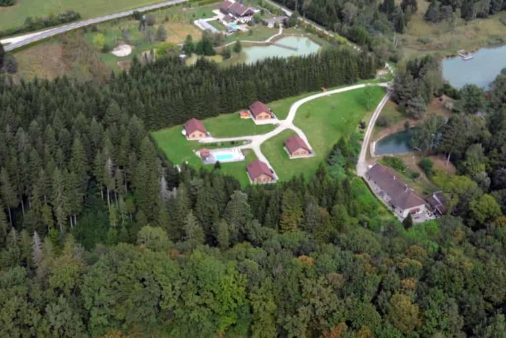 Gite Jura Mina Chalet Au Milieu De La Nature Vila Ney Exterior foto